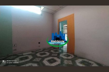 18_photo/94ce8adf65.ab9d896be0e39e09-ATLAS-ec716a74-d9f7-43fc-9633-372eda3d02f3.jpg de casa para alugar com 1 quarto, 30m² em Jardim Kawamoto, Guarulhos