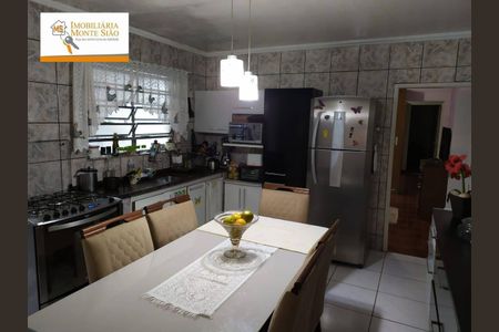 2_photo/94ce8adfa9.e8818d4a5c5dde9d-ATLAS-27e7f58d-d006-41f9-8a43-5fd24e5a9919.jpg de casa à venda com 6 quartos, 260m² em Jardim Santa Vicencia, Guarulhos