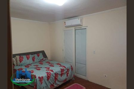 9_photo/94ce8ae0e1.f7e81ba1849dc159-ATLAS-87872f53-72c9-40f9-a6f5-9d406a4cee5b.jpg de casa à venda com 5 quartos, 250m² em Jardim Marilena, Guarulhos