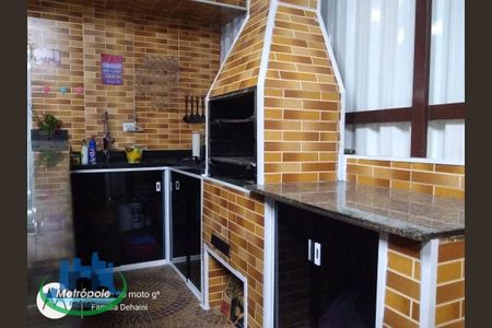 4_photo/94ce8ae117.1d0d827e26d2d819-ATLAS-d63ac680-1a0f-4621-9f6f-dde898fc6a44.jpg de casa à venda com 3 quartos, 250m² em Taboão, Guarulhos