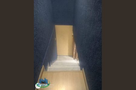 24_photo/94ce8ae117.1d0d827e26d2d819-ATLAS-d772bb0e-ad0a-43d7-ba2d-37979c34f7b0.jpg de casa à venda com 3 quartos, 250m² em Taboão, Guarulhos