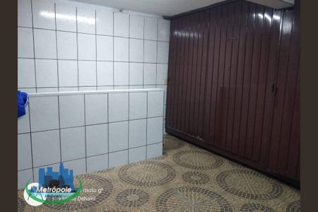 3_photo/94ce8ae117.1d0d827e26d2d819-ATLAS-e7c979e3-40a6-4082-aa69-a7f2ab625d58.jpg de casa à venda com 3 quartos, 250m² em Taboão, Guarulhos