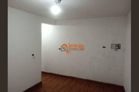 25_photo/94ce8ae9f3.ceff8192393c33de-ATLAS-1bfb56dd-ba38-455a-946e-667b26ea20a9.jpg de casa à venda com 3 quartos, 200m² em Parque Industrial, Guarulhos