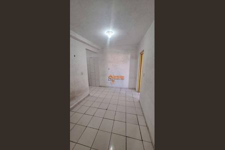 8_photo/94ce8ae9f3.ceff8192393c33de-ATLAS-4a1b16d2-cedb-4253-a672-9de41ad27e25.jpg de casa à venda com 1 quarto, 40m² em Parque Industrial, Guarulhos