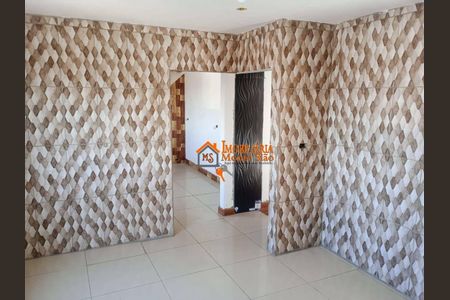 8_photo/94ce8ae9f3.ceff8192393c33de-ATLAS-fc89fd1f-69c5-4e6f-925d-cfecb7340887.jpg de casa à venda com 3 quartos, 200m² em Parque Industrial, Guarulhos