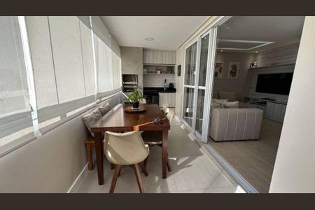 2_photo/94ce8b07ef.0bf895571deddd4a-ATLAS-7ea8de15-4b1e-4078-bacd-6dea074b5160.jpg de casa à venda com 3 quartos, 108m² em Jardim Bananal, Guarulhos