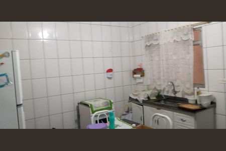 4_photo/94ce8b0b2b.a596fb24e8ccb8cd-ATLAS-1d4e8bf6-4534-4b4b-a299-d68e059455ec.jpg de casa à venda com 4 quartos, 125m² em Vila União, Guarulhos