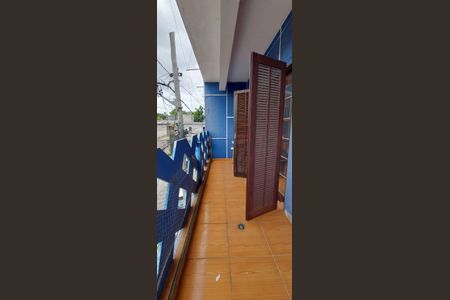 7_photo/94ce8b0ead.f83931a578fbac79-ATLAS-a1a9a80f-38e4-4c3f-8d88-218ef0c2eb45.jpg de casa à venda com 3 quartos, 180m² em Parque Primavera, Guarulhos