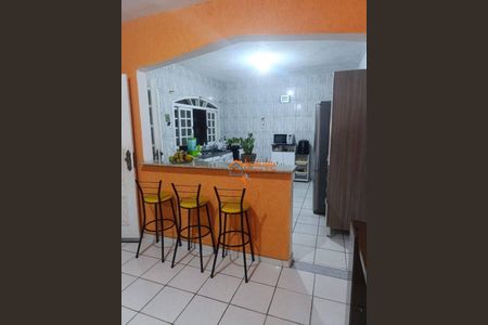 8_photo/94ce8b136f.f66ed5d703e44af7-ATLAS-6caba9a3-f13b-48c6-8a2e-9e7fd05ad8e6.jpg de casa à venda com 2 quartos, 125m² em Parque Primavera, Guarulhos