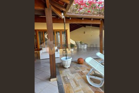 4_photo/94ce8b1405.f38e38137a2159e3-ATLAS-c13406b4-aa4f-4f4e-8a04-9db2f79e181a.jpg de casa à venda com 3 quartos, 166m² em Parque Primavera, Guarulhos