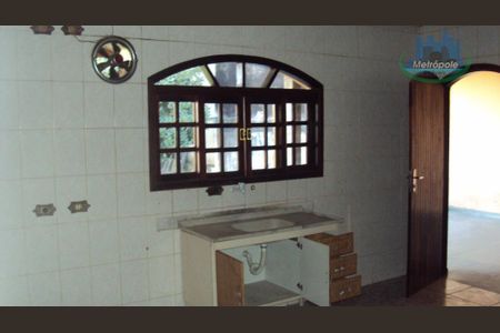 12_photo/94ce8b140b.3dea3cab82053bf3-ATLAS-897782d1-96ad-4f16-99db-8b719cc003a6.jpg de casa à venda com 4 quartos, 550m² em Parque Primavera, Guarulhos