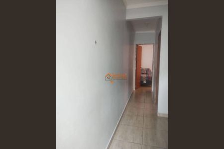 2_photo/94ce8b15dd.3faa1895dd9a36aa-ATLAS-70a65f4e-4fde-4ce8-baf2-2981c1e7b6aa.jpg de casa à venda com 5 quartos, 150m² em Parque Mikail, Guarulhos