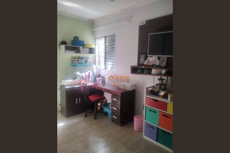 3_photo/94ce8b15dd.3faa1895dd9a36aa-ATLAS-c8d99bea-7229-4458-aac7-1d226d7aeefa.jpg de casa à venda com 5 quartos, 150m² em Parque Mikail, Guarulhos