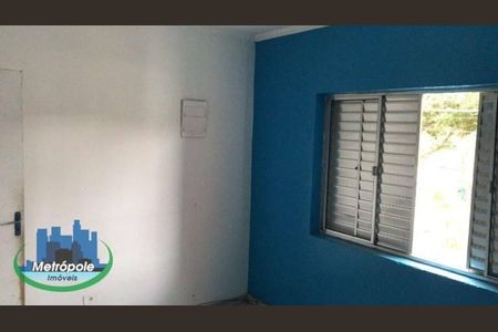 10_photo/94ce8b1693.882e1bf24d7d2fd7-ATLAS-5405a929-c549-4f70-ac02-628bca148d12.jpg de casa à venda com 2 quartos, 60m² em Taboão, Guarulhos