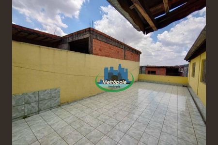 14_photo/94ce8b17d5.c1dc00249eefaead-ATLAS-e8f5be62-cd57-4da9-b9ab-e67f6f2296d6.jpg de casa à venda com 2 quartos, 200m² em Jardim Belvedere, Guarulhos