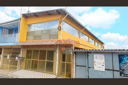 7_photo/94ce8b1883.7954feb32d1ae247-ATLAS-e7d8ce08-8234-4ce9-9209-3a9e78df3f9d.jpg de casa à venda com 3 quartos, 250m² em Jardim Sao Domingos, Guarulhos