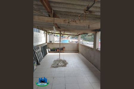 31_photo/94ce8b18e3.0a7da132445aff20-ATLAS-5043873b-61b5-4227-983f-0e2e4cd47d4e.jpg de casa à venda com 3 quartos, 90m² em Jardim Sao Domingos, Guarulhos