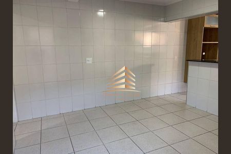 3_photo/94ce8b1941.413b54f4bf74f905-ATLAS-79257fb1-1476-4e57-bacd-0a64005fb7d7.jpg de casa à venda com 3 quartos, 158m² em Jardim Santa Lidia, Guarulhos