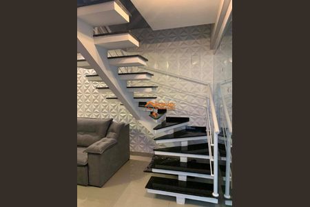 7_photo/94ce8b1963.ceff8192393c33de-ATLAS-79086cc7-cf43-450f-8f2d-500b1e3ffb2f.jpg de casa à venda com 3 quartos, 300m² em Taboão, Guarulhos