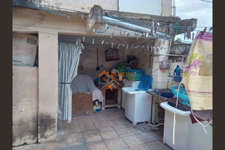 7_photo/94ce8b2279.c6267d18045375b9-ATLAS-cd84c4dc-8a45-4e43-ac4f-0edf8f4948e9.jpg de casa à venda com 6 quartos, 200m² em Jardim Sao Domingos, Guarulhos