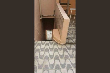 4_photo/94ce8b229d.828c431c7d69c527-ATLAS-49dd25b0-0de9-4e9f-b8fa-470cbc5aaba4.jpg de casa à venda com 3 quartos, 125m² em Jardim Sao Domingos, Guarulhos