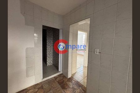4_photo/94ce8b25a3.b2c1f66c79c6256c-ATLAS-749fd9dc-a40c-4b5a-9379-28d4e5a8eb8a.jpg de casa para alugar com 1 quarto, 40m² em Jardim Paraiso, Guarulhos