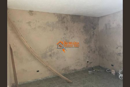 3_photo/94ce8b25bd.ceff8192393c33de-ATLAS-7bbcda8b-2ee6-41c0-8fa4-26f8cdc311bf.jpg de casa à venda com 4 quartos, 200m² em Jardim Paraiso, Guarulhos