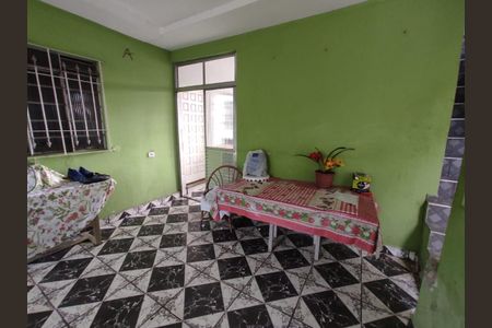 2_photo/94ce8b2607.2e117f8aee42caa6-ATLAS-141ee39f-086d-48aa-a82f-4576ee71f870.jpg de casa à venda com 4 quartos, 240m² em Jardim Silvia, Guarulhos