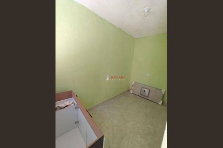 9_photo/94ce8b265b.df2937e7ba5b893c-ATLAS-232566f9-2e8c-4452-bdb1-b831b15e7b1a.jpg de casa à venda com 6 quartos, 220m² em Jardim Taboao, Guarulhos