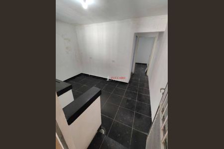 3_photo/94ce8b265b.df2937e7ba5b893c-ATLAS-2a65e194-2f9a-4644-b420-8749209f343a.jpg de casa à venda com 6 quartos, 220m² em Jardim Taboao, Guarulhos