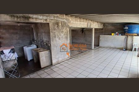 53_photo/94ce8b2695.ceff8192393c33de-ATLAS-63d687c3-80ca-4e06-b68c-5e5c5dd9e3ac.jpg de casa para alugar com 7 quartos, 250m² em Jardim Paraiso, Guarulhos