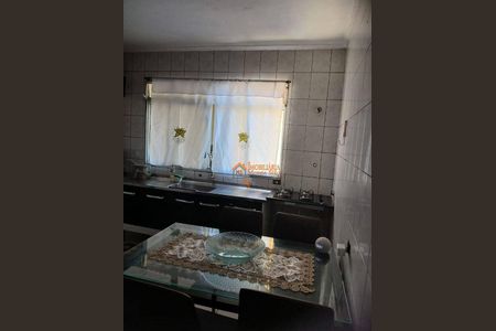 31_photo/94ce8b2695.ceff8192393c33de-ATLAS-fa18e6b4-12ae-401e-ab05-62da02ddf7f2.jpg de casa para alugar com 7 quartos, 250m² em Jardim Paraiso, Guarulhos