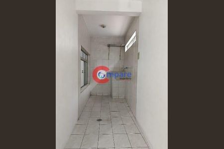 12_photo/94ce8b26d5.45f02ef6bff41bc6-ATLAS-779393ca-22c1-4c0b-8d40-e8656815357a.jpg de casa para alugar com 1 quarto, 65m² em Jardim Santa Rita, Guarulhos