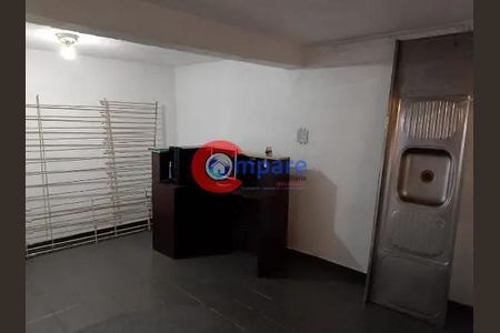 11_photo/94ce8b26d5.45f02ef6bff41bc6-ATLAS-a9804b2e-7351-4efb-8944-ecf964d8ff01.jpg de casa para alugar com 1 quarto, 65m² em Jardim Santa Rita, Guarulhos