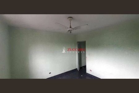 8_photo/94ce8b2743.85e07bde148c79dd-ATLAS-0eba41a2-8b20-4fde-bb8b-b919e593e60f.jpg de casa à venda com 2 quartos, 180m² em Jardim Santa Rita, Guarulhos