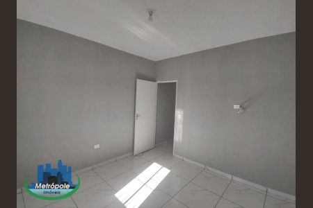 8_photo/94ce8b2861.c545a3f3b56c2dd1-ATLAS-68450019-3290-4224-bb83-b20125cd19ca.jpg de casa para alugar com 1 quarto, 45m² em Jardim Silvia, Guarulhos