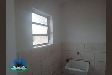 9_photo/94ce8b2877.20cc84d772444cf8-ATLAS-65a65aca-c2c4-48e8-bdd9-5a9213111462.jpg de casa à venda com 2 quartos, 90m² em Jardim Silvia, Guarulhos