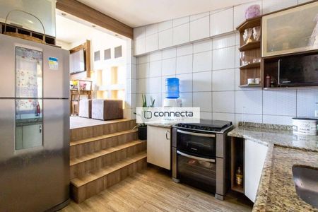 12_photo/94ce8b2877.bb2cfda027800a9a-ATLAS-dcfccb9c-3c11-4052-af8e-85d318a8ceb9.jpg de casa à venda com 4 quartos, 225m² em Jardim Silvia, Guarulhos