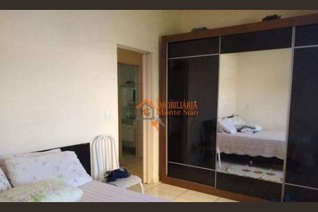 2_photo/94ce8b28fb.ceff8192393c33de-ATLAS-15bc5459-19b9-43dd-8a19-7a61d8e32279.jpg de casa à venda com 5 quartos, 290m² em Jardim Silvia, Guarulhos