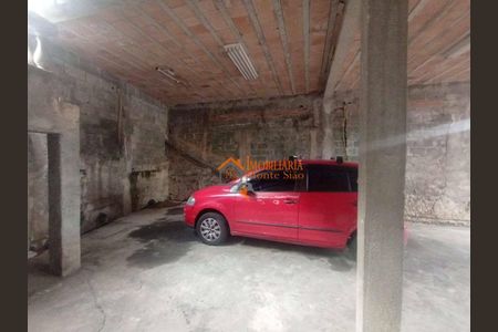 4_photo/94ce8b2947.ceff8192393c33de-ATLAS-143597a2-8a2d-4e6a-aa0a-d34f352eb120.jpg de casa à venda com 2 quartos, 250m² em Jardim Beirute, Guarulhos