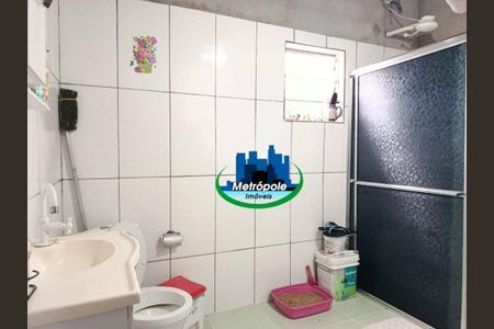 11_photo/94ce8b29df.1168d7f35de77434-ATLAS-2bf44f29-b570-48ab-b5cd-21e98d096a3b.jpg de casa à venda com 2 quartos, 70m² em Jardim Almeida Prado, Guarulhos