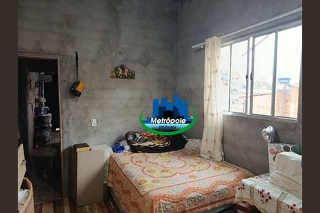 19_photo/94ce8b29df.1168d7f35de77434-ATLAS-79986636-67b3-490e-8cd5-d921e2edd23b.jpg de casa à venda com 2 quartos, 70m² em Jardim Almeida Prado, Guarulhos