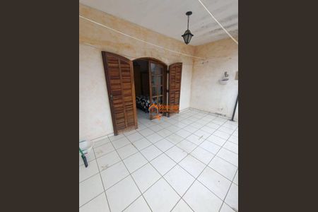2_photo/94ce8b2a31.04f4efb4ec0e2ec3-ATLAS-314d23c1-e12c-4429-bec6-2d3ee4c01b71.jpg de casa à venda com 4 quartos, 125m² em Jardim Santa Emilia, Guarulhos