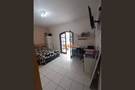 6_photo/94ce8b2a31.04f4efb4ec0e2ec3-ATLAS-4887ab99-8563-4dbf-ae9b-c2c101fa02ce.jpg de casa à venda com 4 quartos, 125m² em Jardim Santa Emilia, Guarulhos