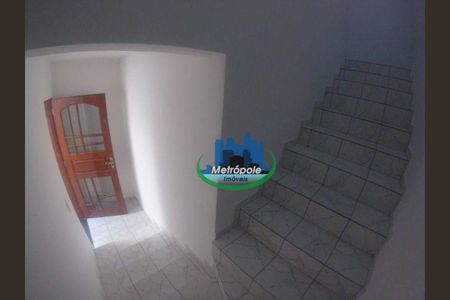 26_photo/94ce8b2a59.5643fbd61cecba51-ATLAS-137b8b13-c431-4e0f-b8b3-ca8303d790ec.jpg de casa à venda com 3 quartos, 232m² em Jardim Santa Emilia, Guarulhos