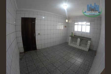 11_photo/94ce8b2a59.5643fbd61cecba51-ATLAS-67c00c8c-2616-4ec8-bbb6-b1e014fc3b56.jpg de casa à venda com 3 quartos, 232m² em Jardim Santa Emilia, Guarulhos