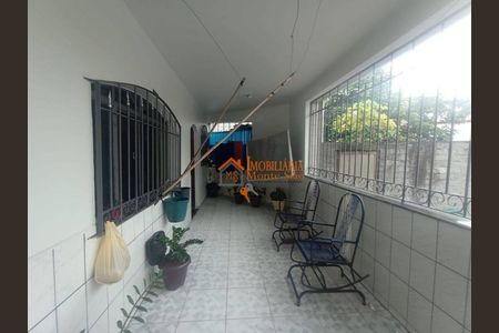 8_photo/94ce8b2f5b.2d782e9ced6b4695-ATLAS-b0b19f24-1513-43db-8806-fe01edb7c8d4.jpg de casa à venda com 2 quartos, 250m² em Jardim Beirute, Guarulhos