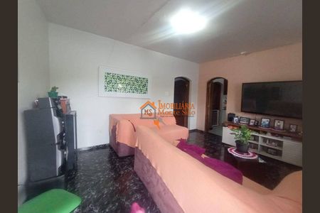 10_photo/94ce8b2f5b.2d782e9ced6b4695-ATLAS-c2910d30-87ad-4994-95e6-e3ebd4b0886b.jpg de casa à venda com 2 quartos, 250m² em Jardim Beirute, Guarulhos