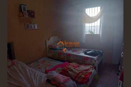 5_photo/94ce8b306f.ceff8192393c33de-ATLAS-8ece0be4-5dd8-45e4-9ffc-52561adaac48.jpg de casa à venda com 3 quartos, 125m² em Jardim Acacio, Guarulhos