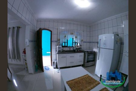 19_photo/94ce8b3155.0e5883cd31689f99-ATLAS-b154ddf6-3110-4841-876f-710cbef30e03.jpg de casa à venda com 3 quartos, 177m² em Taboão, Guarulhos